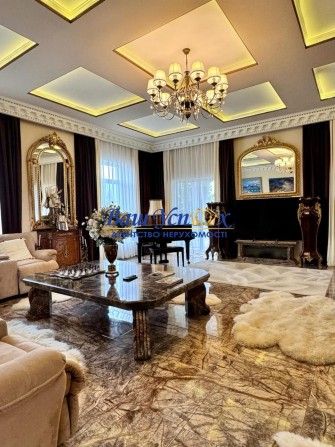 Продажа дома на Дамбе с выходом на речку, район Конча-Заспа - фото 1