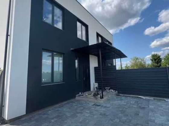 Вітаю. Продам Будинок_Дуплекс з ділянкою біля Києва, Білогородка. Білогородка