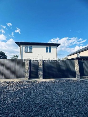 Продаж БУДИНКУ в центрі КРЮКІВЩИНИ! Є Газ! - фото 1