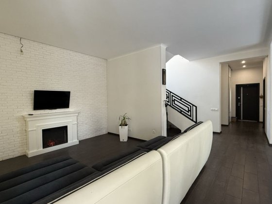 Продажа дома с газом Гатное 155м2 тераса SportLife McDonalds Гатное