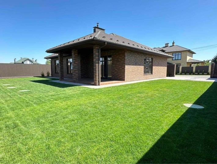 Будинок у Білогородці_біля лісу - фото 1