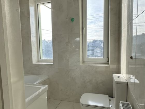 Таунхаус з ремонтом, ділянка 3,7 сот! Ворзель