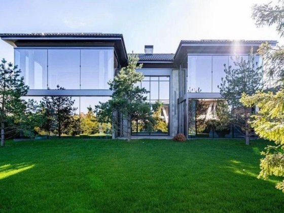 Козин. КМ. Новий ультрасучасний будинок! Автор. дизайн. 4 спальні. Козин