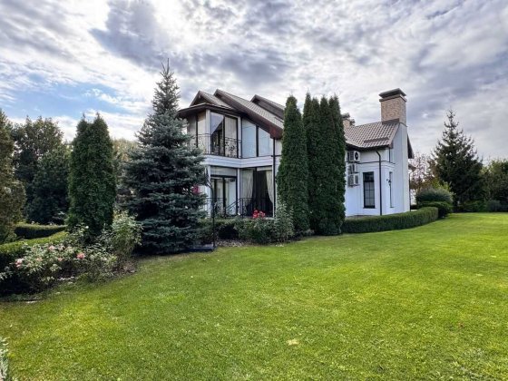 Козин Конча Заспа дом с выходом на Днепр Козин