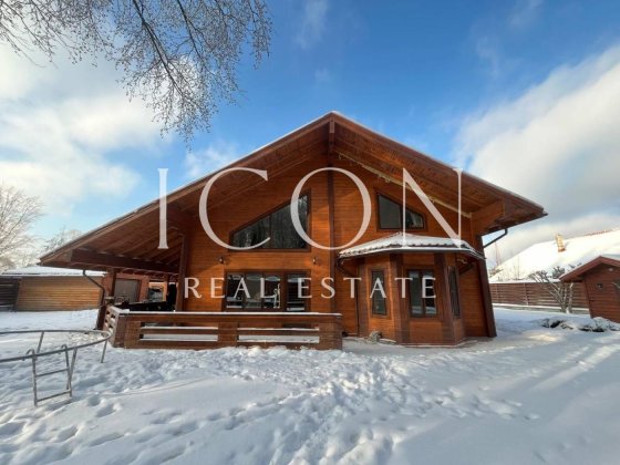 Продаж просторого дерев’яного будинка | 200м² | с.Білогородка Білогородка