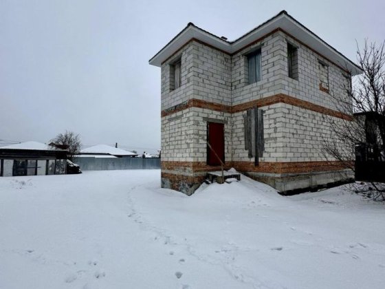 Продам будинок в гарній локації в Білогородці Білогородка