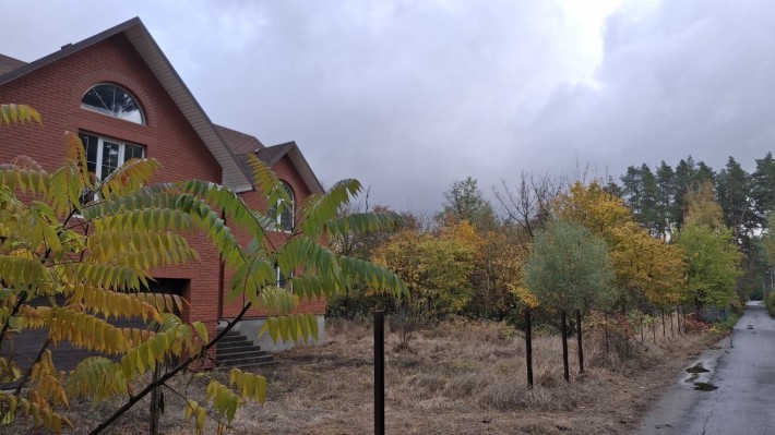 Будинок у Ворзелі на ділянці 16 соток - фото 1