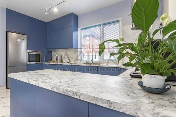 Продаж будинку 144 м Гатне з ремонтом та меблями - фото 1