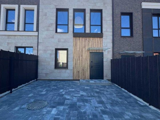 Таунхаус 100 м² біля Києва, з ділянкою, без комісії від забудовника Святопетровское