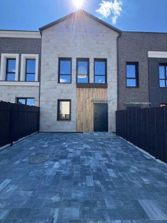 Таунхаус 100 м² біля Києва, з ділянкою, без комісії від забудовника - фото 1