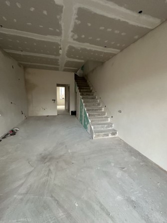 Таунхаус з ремонтом | без комісії | 98м2 | Святопетрівське - фото 1