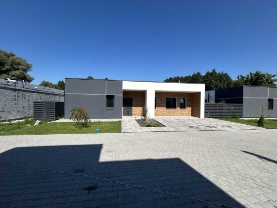 Будинок з чистовим оздоблення у Білогородці в котеджному містечку. Білогородка