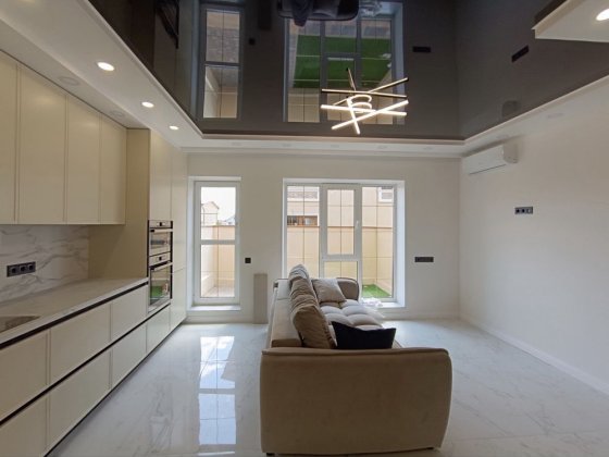 Танхаус з ремонтом. Продаж БЕЗ КОМІСІЇ Святопетровское