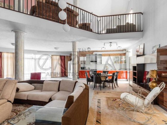 Продажа дома с бассейном и сауной, Козин Козин