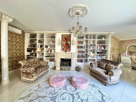 Дом с бассейном 4 спальни приватный заезд Дамба Конча-Заспа без% Козин