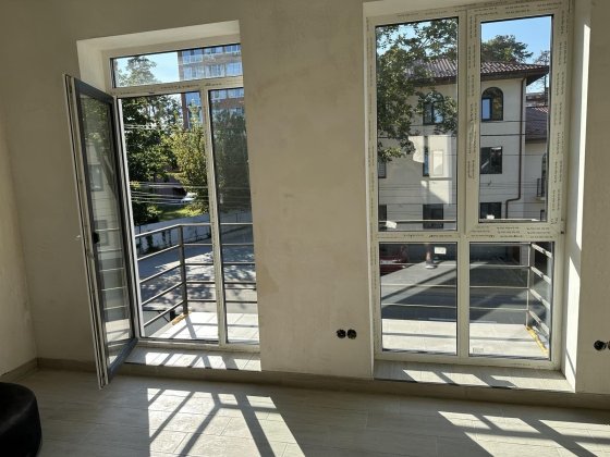 Будинок з частковим ремонтом! 80%, мінімальне оформлення. Торг Ворзель