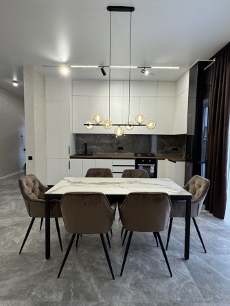 Одноповерховий будинок з НОВИМ ремонтом у Ворзелі ! Газ опалення ! - фото 1