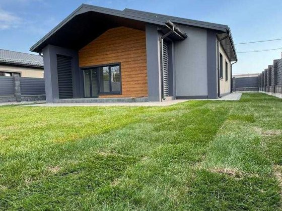 Будинкок в котеджному містечку 100 м², газове опалення Ворзель