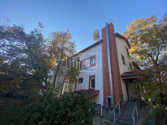 Продажа дома в КГ Золотые ворота Козин Конча-Заспа без комиссии Козин