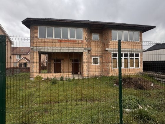 Продажа дома в Белогородке на участке 10 соток! Без комиссии! Білогородка