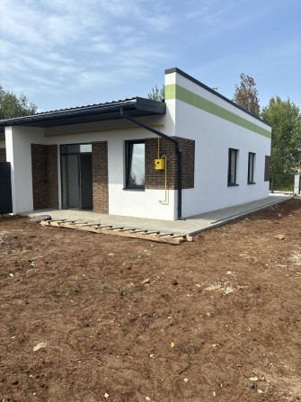 Таунхаус по ціні квартири 57м2 з газом в Ворзелі - фото 1