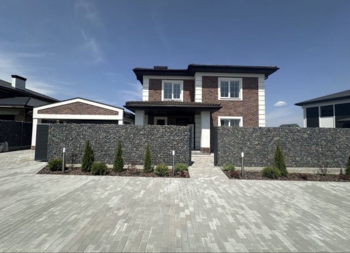 Будинок з РЕМОНТОМ. КМ на 11 будинків, Автонавіс. Газ. - фото 1