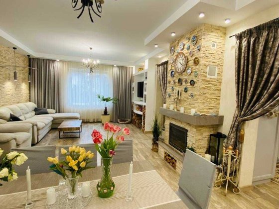 Вишуканий будинок172 м2 3км від Одеської траси Тарасівка(Віта Поштова) Крюківщина