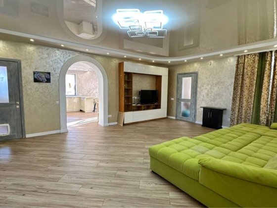 Будинок з ремонтом. Ворзель. 10 соток. Ворзель