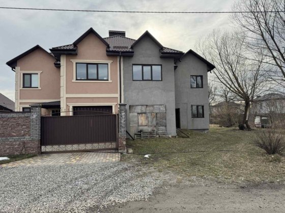 Супер пропозиція!Дуплекс з окремою територією 6 соток в Білогородці Білогородка