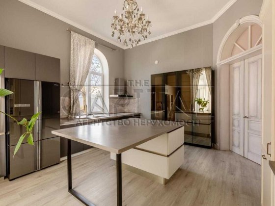 Продажа шикарного дома Козин! Заповедник! Козинка!  Автономность! Газ Козин