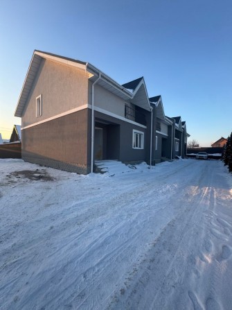 Таунхаус кутовий в Святопетрівську/Єоселя - фото 1