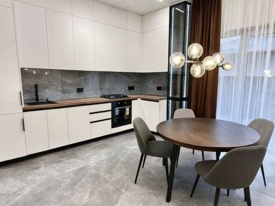 Одноповерховий будинок з ремонтом в Ворзелі! Є Газ !Зручний виїзд Київ Ворзель