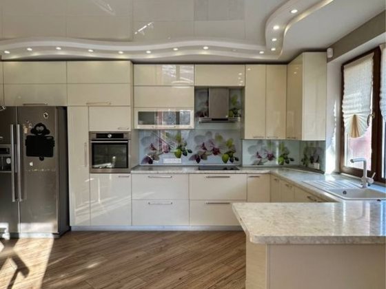 Продаж будинку 160 м2 в зеленому Ворзелі на 10 сотках. Газ є. Ворзель