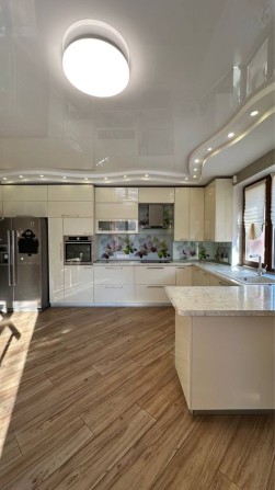 Продаж будинку 160 м2 в зеленому Ворзелі на 10 сотках. Газ є. - фото 1