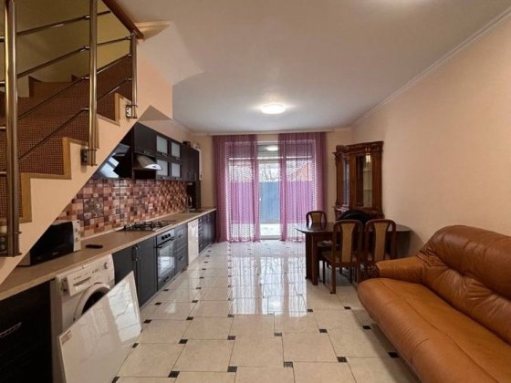 Таунхаус 120м2 з ремонтом та меблями| Гатне| БЕЗ КОМІСІЇ! Гатное