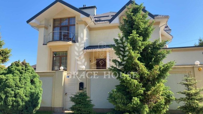 Продаж будинку з підвалом та басейном Крюківщина 11 соток у містечку - фото 1