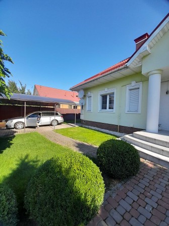 Без комісії, 225м², три кімнати, басейн, автонавіс, генератор, 24кВт - фото 1