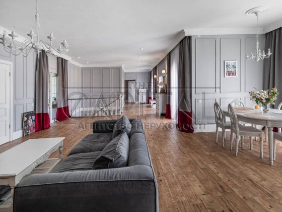 Продаж сучасного будинку 420 м2 з цоколем и газовим  опаленням) Гатное