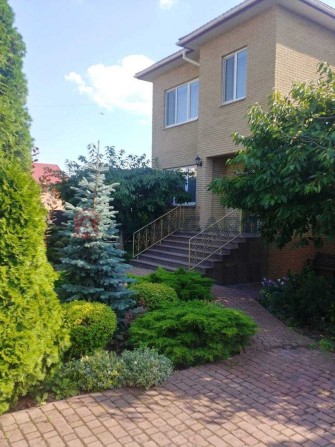 Продається будинок з ремонтом та басейном — с. Святопетрівське - фото 1