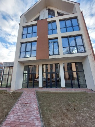 Продаж чотирьохповерхового будинку - фото 1