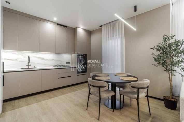 Продаж Будинок 1пов 130м2 4кімн 5.5соток Крюківщина Газ 3фази 10кВт - фото 1