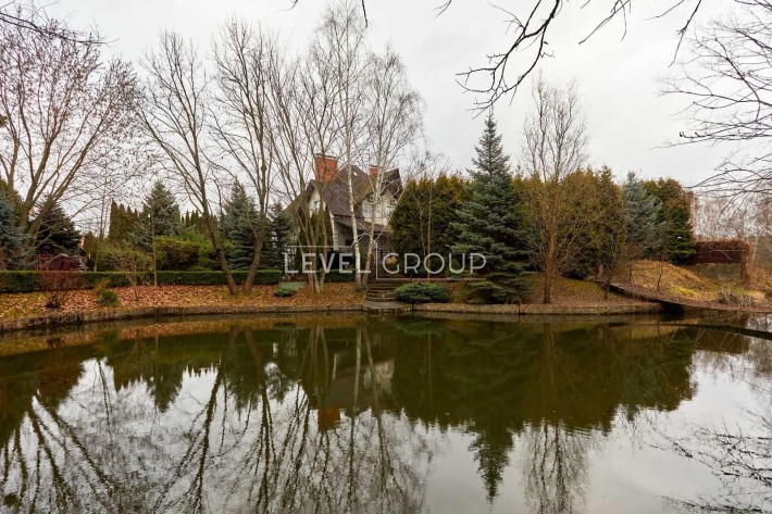 Продаж будинку 500 м² з виходом на канал. Конча-Заспа Козин Рудики - фото 1