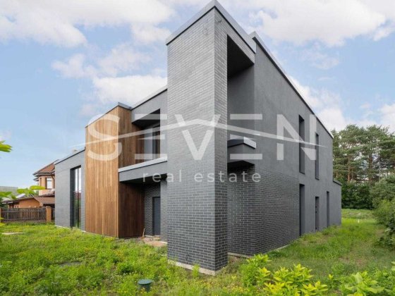 Продаж будинок 256 м2 ділянка 30 соток Конча Заспа Дамба Козин Козин