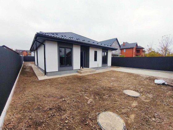 Цегляний одноповерховий будинок з газом в Білогородці Білогородка