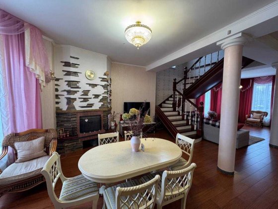 Будинок біля Києва 290 м2 | 12 соток | Басейн | Газ | Без комісії Святопетрівське