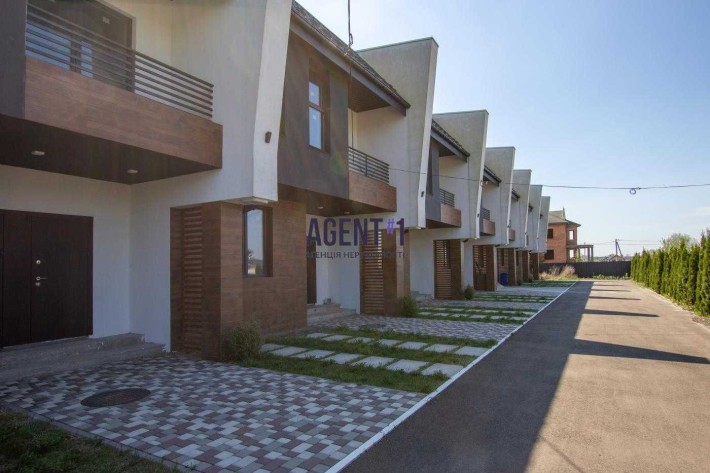 Таунхаус в закритому комплексі. Білогородка - фото 1