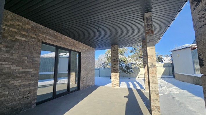 Будинок з частковим ремонтом! 6 соток, зданий! - фото 1