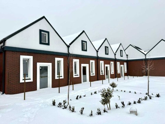 Таунхаус з комунікаціями та власною ділянкою за 16 000$ Ворзель