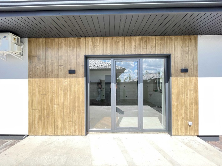 Продам будинок з ремонтом в Ворзелі - фото 1