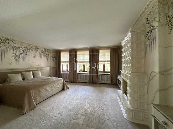 Продажа особняка с выходом на Козинку 150 соток Козин без комиссии Козин